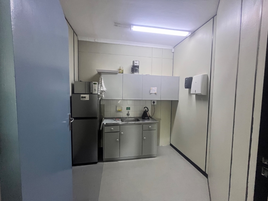 To Let Commercial Property for Rent in George Central Western Cape